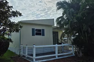 173 Camino Del Rio, Port Saint Lucie, FL 34952 - Photo 3