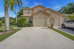 10673 Pelican Dr, Wellington, FL 33414 - Photo 1