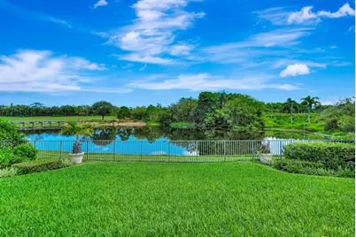 106 Village Clubhouse Circle, Jupiter, FL 33458 - Photo 13