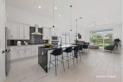 10151 Driftwood Way, Palm Beach Gardens, FL 33412 - Photo 3