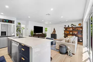 2041 NE 30th St, Fort Lauderdale, FL 33306 - Photo 11