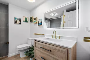 2041 NE 30th St, Fort Lauderdale, FL 33306 - Photo 27