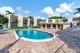 555 Banyan Tree Ln, Delray Beach, FL 33483 - Photo 13