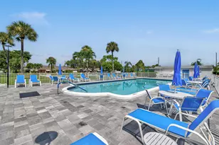 1097 Cir Terrace W, Delray Beach, FL 33445 - Photo 29