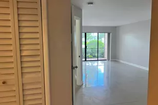 8789 NW 39 Th Street Unit, Sunrise, FL 33351 - Photo 13