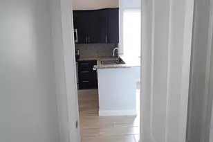 3784 Collinwood Ln, West Palm Beach, FL 33406 - Photo 5