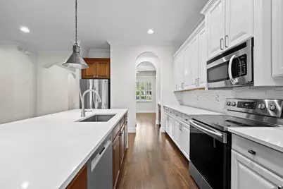 12077 Aviles Circle, Palm Beach Gardens, FL 33418 - Photo 5