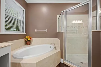 12077 Aviles Circle, Palm Beach Gardens, FL 33418 - Photo 19
