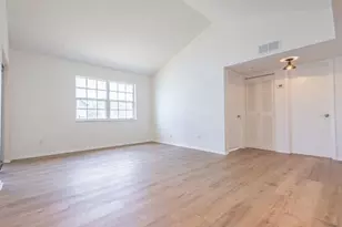 1635 SE Green Acres Circle Unit #Dd 201, Port Saint Lucie, FL 34952 - Photo 7