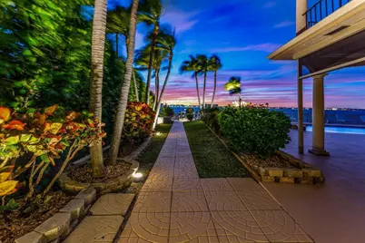 1010 Pine Point Road, Singer Island, FL 33404 - Photo 11