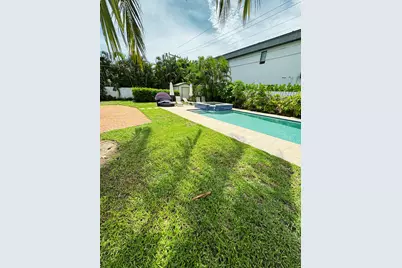 300 NE 7th Street, Boca Raton, FL 33432 - Photo 15
