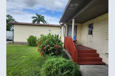 2727 Bacom Point Road, Pahokee, FL 33476 - Photo 3
