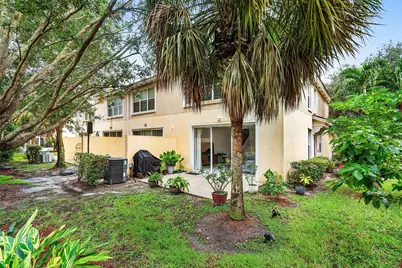 1031 Pinewood Lake Court, Greenacres, FL 33415 - Photo 35