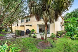 1031 Pinewood Lake Ct, Greenacres, FL 33415 - Photo 35