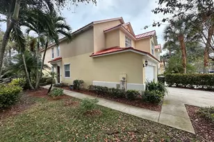 1031 Pinewood Lake Ct, Greenacres, FL 33415 - Photo 3