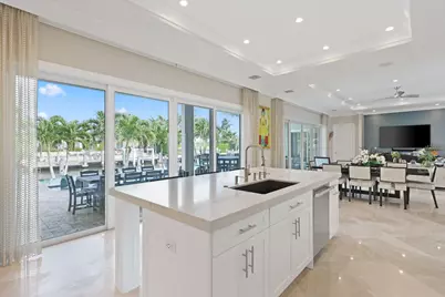 917 Tropic Boulevard, Delray Beach, FL 33483 - Photo 7