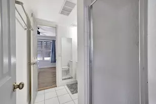 2400 NE 33rd Ave, Fort Lauderdale, FL 33305 - Photo 27