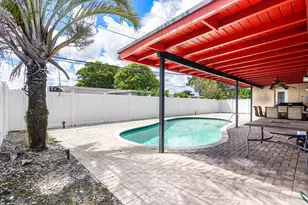 5811 SW 53rd Terrace, Davie, FL 33314 - Photo 19