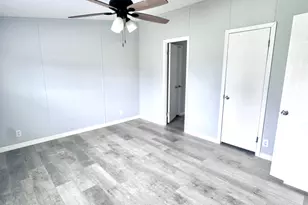 1067 Palm Ct, Okeechobee, FL 34974 - Photo 13