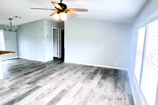 1067 Palm Ct, Okeechobee, FL 34974 - Photo 5