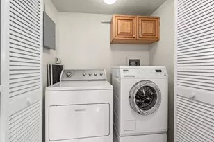 100 SE 5th Ave Unit, Boca Raton, FL 33432 - Photo 25