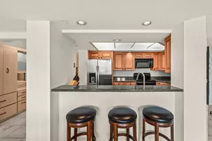 100 SE 5th Ave Unit, Boca Raton, FL 33432 - Photo 11