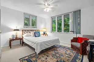 223 Atlantic Ave, Palm Beach, FL 33480 - Photo 13
