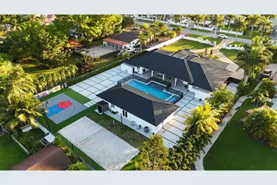 365 NW 132nd Ave, Miami, FL 33182 - Photo 5