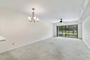 1001 Pinecrest Cir, Jupiter, FL 33458 - Photo 17