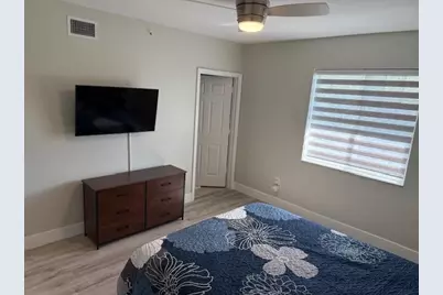 6400 Emerald Dunes Drive, Unit #301, West Palm Beach, FL 33411 - Photo 21
