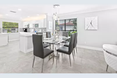 9187 Norte Lago, Unit #5B, Boca Raton, FL 33428 - Photo 5