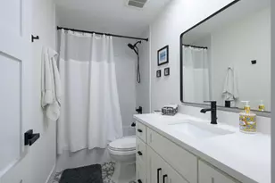 10976 SE Sea Pines Cir, Hobe Sound, FL 33455 - Photo 15