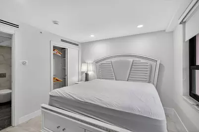 5225 Collins Avenue, Unit #1408, Miami Beach, FL 33140 - Photo 17