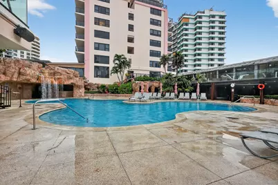 5225 Collins Avenue, Unit #1408, Miami Beach, FL 33140 - Photo 33