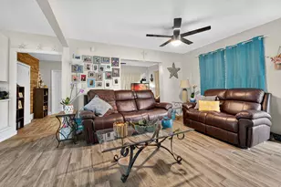 6379 SE Lake Cir Dr, Stuart, FL 34997 - Photo 9