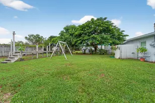 6379 SE Lake Cir Dr, Stuart, FL 34997 - Photo 41