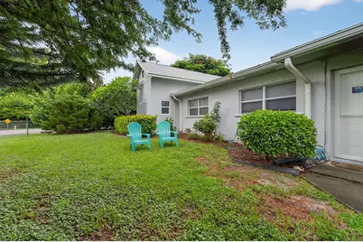 6379 SE Lake Circle Drive, Stuart, FL 34997 - Photo 27