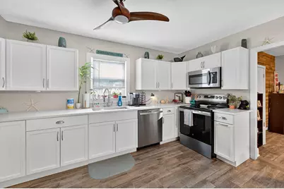 6379 SE Lake Circle Drive, Stuart, FL 34997 - Photo 11