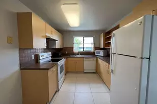 10225 NW 33rd St, Sunrise, FL 33351 - Photo 15