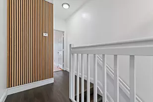 1101 Beach Rd, Palm Beach Shores, FL 33404 - Photo 23