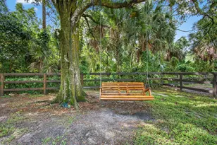1032 Hyde Park Rd, Loxahatchee Groves, FL 33470 - Photo 3