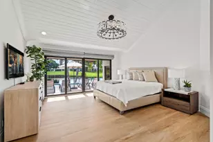 910 Greensward Ln, Delray Beach, FL 33445 - Photo 15