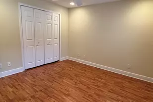 10100 Larkspur Ln, West Palm Beach, FL 33412 - Photo 19