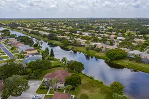 46 Essex Ct, Royal Palm Beach, FL 33411 - Photo 27