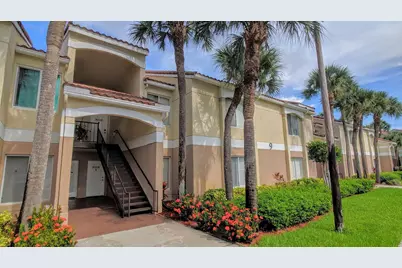 815 W Boynton Beach Boulevard #9-105, Boynton Beach, FL 33426 - Photo 21