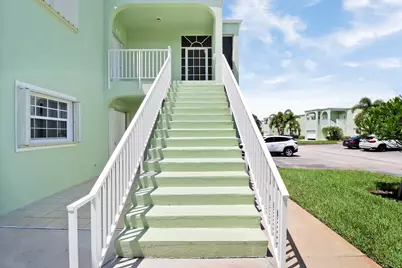 2129 SE Wild Meadow Circle, Port Saint Lucie, FL 34952 - Photo 5