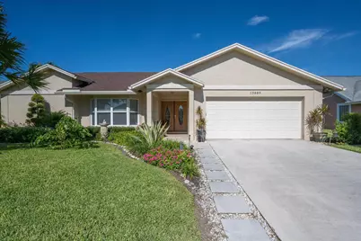 13889 Geranium Place, Wellington, FL 33414 - Photo 1
