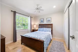 13889 Geranium Pl, Wellington, FL 33414 - Photo 17