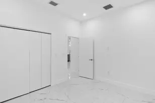 533 NW 16th Ave, Fort Lauderdale, FL 33311 - Photo 15