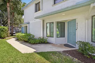 406 Harbour Pointe Way, Greenacres, FL 33413 - Photo 11